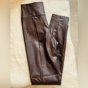 BCBGMaxazria Brown Faux Leather Leggings Size XXS brand new